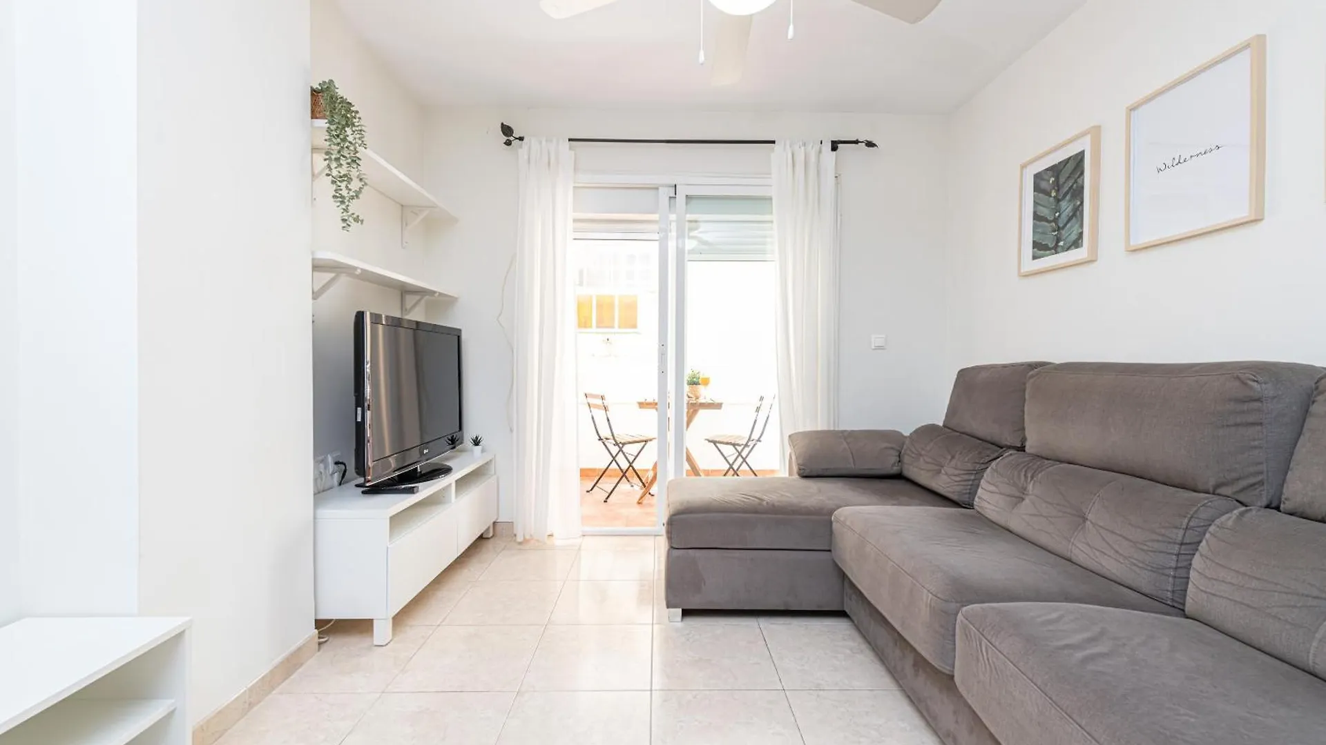 شقة Wintowinrentals Urban Rincon - Cozy & Central Next To Beach رينكون ذي لا مْبيكتوري
