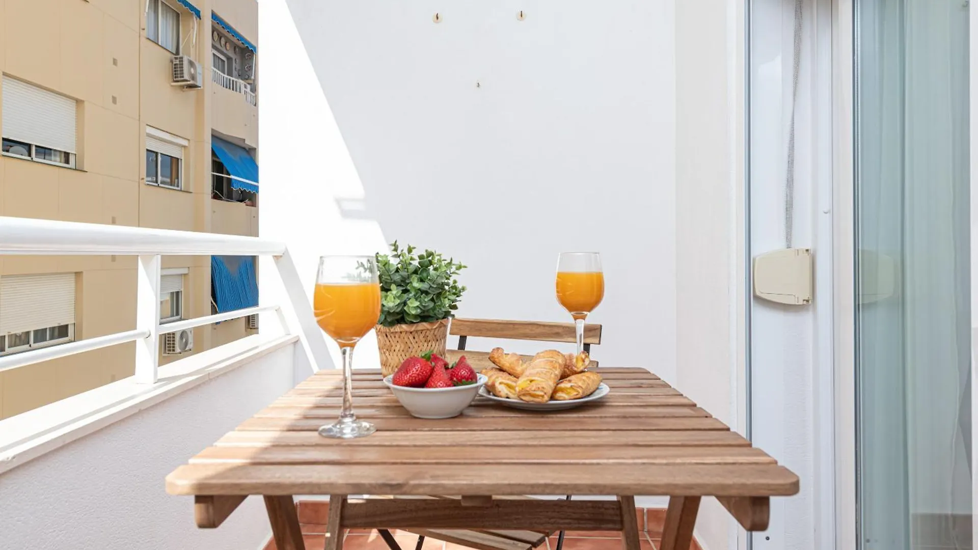 Wintowinrentals Urban Rincon - Cozy & Central Next To Beach رينكون ذي لا مْبيكتوري