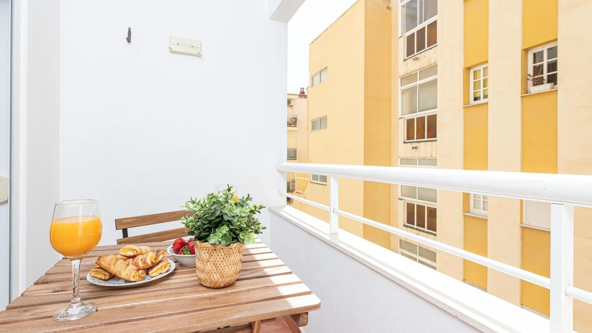 Wintowinrentals Urban Rincon - Cozy & Central Next To Beach رينكون ذي لا مْبيكتوري